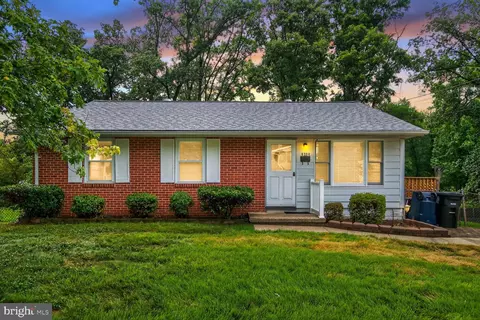 9304 Kimbark Ave, Lanham, MD 20706
