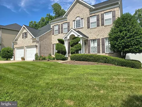 5203 Ashleigh Glen Ct, Glenn Dale, MD 20769