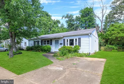 9410 Fontana Dr, Lanham, MD 20706 photo 3