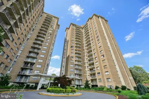 1836 Metzerott Rd #106, Hyattsville, MD 20783