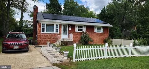 6214 Seminole St, College Park, MD 20740