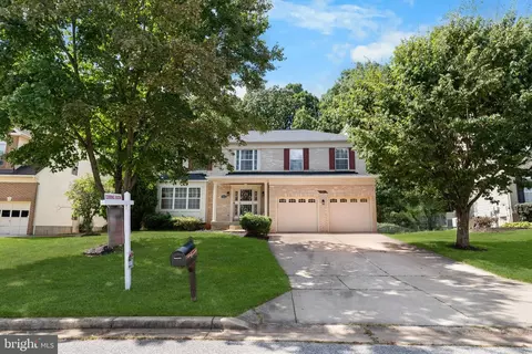10012 Ellard Dr, Lanham, MD 20706