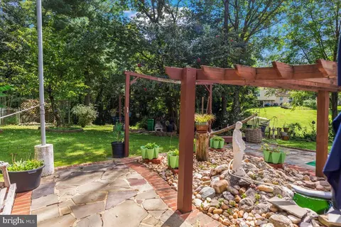 2004 Bart Ct, Marlboro, MD 20774 photo 22