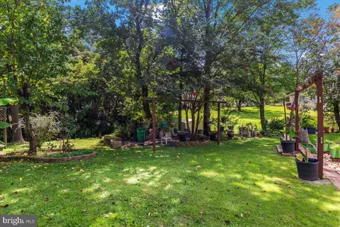 2004 Bart Ct, Marlboro, MD 20774 photo 23