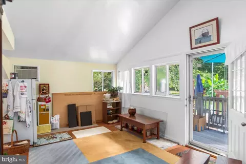 2004 Bart Ct, Marlboro, MD 20774 photo 7