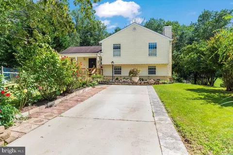 2004 Bart Ct, Marlboro, MD 20774