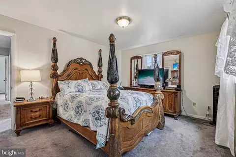 Bedroom - 6602 Cipriano Rd, Lanham, MD 20706 photo 2 of 11