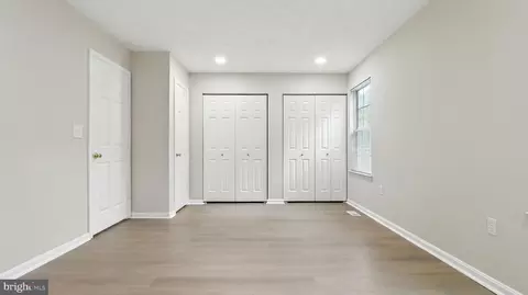 Entry Way - 2809 Red Oak Ln, Lanham, MD 20706 photo 4 of 4