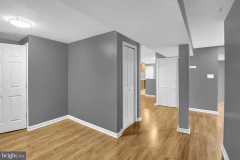 Entry Way - 4403 Kinmount Rd, Lanham, MD 20706 photo 3 of 4