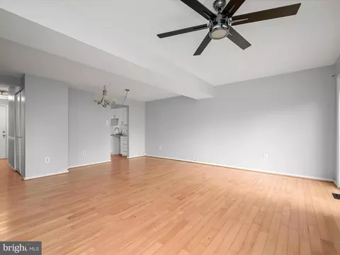 Living - 14909 Ashford Ct, Laurel, MD 20707 photo 4 of 5