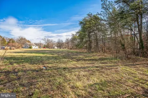 9025 Darcy Rd, Marlboro, MD 20774