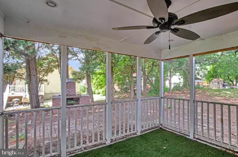 Exterior - 1416 4th St, Lanham, MD 20706 photo 3 of 7