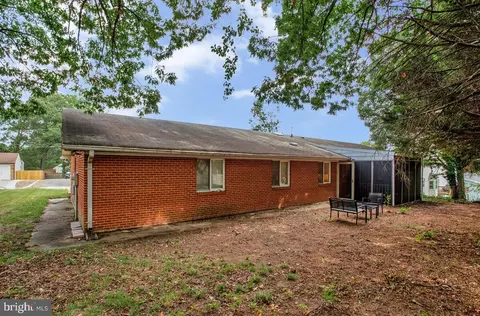 Exterior - 1416 4th St, Lanham, MD 20706 photo 4 of 7