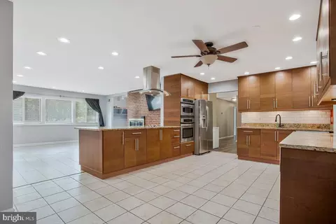 Kitchen - 1416 4th St, Lanham, MD 20706 photo 3 of 4