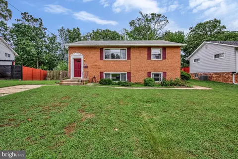 1908 Wintergreen Ct, District Heights, MD 20747