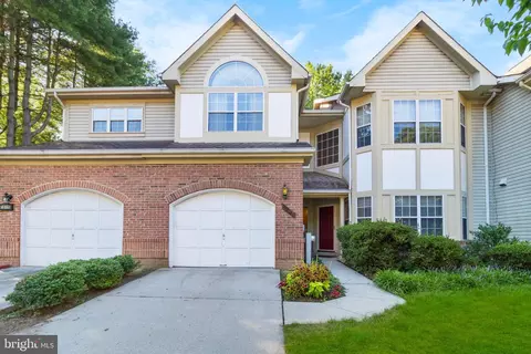 16113 Parklawn Pl, Bowie, MD 20716