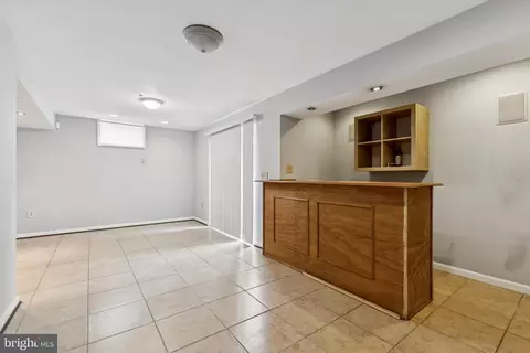 Living - 8305 Joan Pl, Clinton, MD 20735 photo 6 of 6
