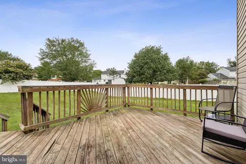 Exterior - 8305 Joan Pl, Clinton, MD 20735 photo 3 of 3