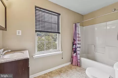 Entry Way - 8305 Joan Pl, Clinton, MD 20735 photo 6 of 7