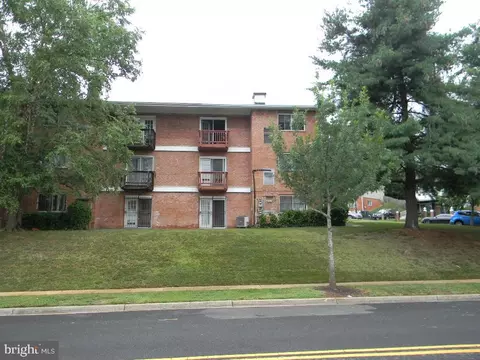 2506 Markham Ln #4, Landover, MD 20785