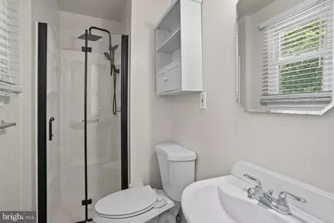 8703 Montpelier Dr, Laurel, MD 20708 photo 16