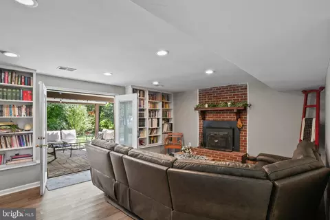 8703 Montpelier Dr, Laurel, MD 20708 photo 19