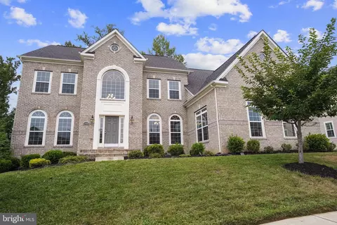 15418 Finchingfield Way, Marlboro, MD 20774