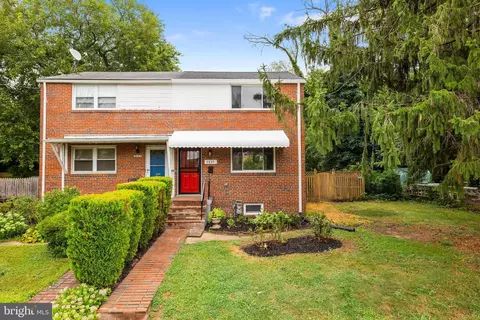 5033 37th Ave, Hyattsville, MD 20782
