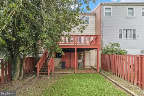 Exterior - 7610 Woodruff Ct, Laurel, MD 20707 photo 13 of 15