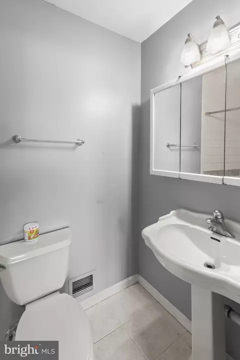 Bath - 7610 Woodruff Ct, Laurel, MD 20707 photo 3 of 5