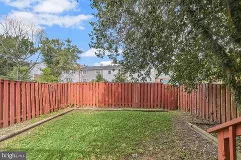Exterior - 7610 Woodruff Ct, Laurel, MD 20707 photo 12 of 15