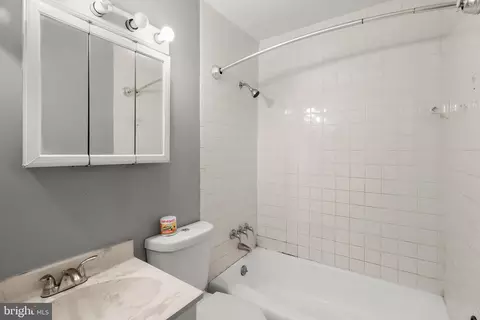 Bath - 7610 Woodruff Ct, Laurel, MD 20707 photo 4 of 5