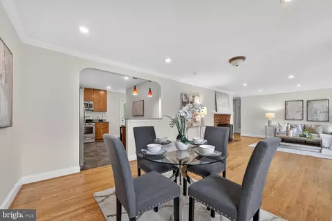 Dining - 1802 61st Ave, Cheverly, MD 20785 photo 1 of 2
