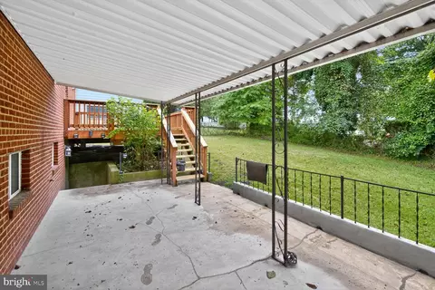 Exterior - 1802 61st Ave, Cheverly, MD 20785 photo 6 of 6