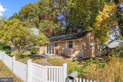 5120 Kenesaw St, College Park, MD 20740