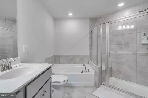 Entry Way - 9719 Vang Dr, Lanham, MD 20706 photo 8 of 9