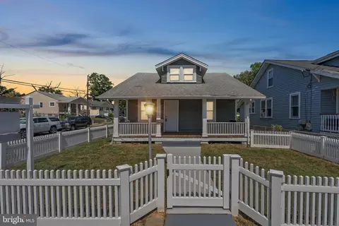 4000 Lawrence St, Brentwood, MD 20722