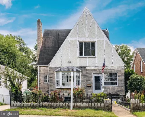 5309 Chesapeake Rd, Hyattsville, MD 20781