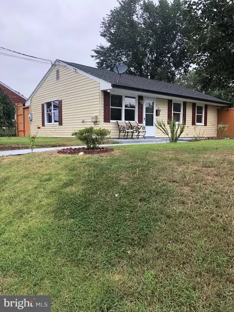 744 Carson Ave, Oxon Hill, MD 20745