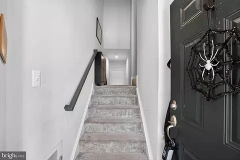 Entry Way - 10410 John Glenn St, Lanham, MD 20706 photo 1 of 10