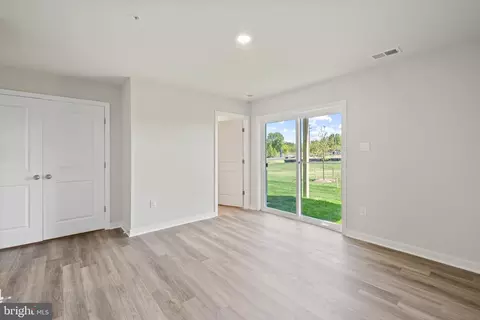 16649 Green Glade Dr, Brandywine, MD 20613 photo 5