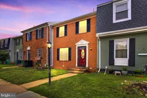 6121 N Hil Mar Cir, District Heights, MD 20747