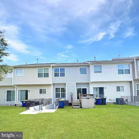 Exterior - 2718 Zeek Ln, Lanham, MD 20706 photo 3 of 3