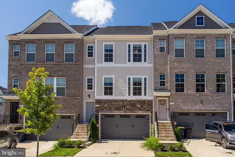2729 Lewis And Clark Ave, Marlboro, MD 20774