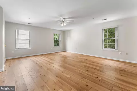 Living - 10206 Thundercloud Ct, Springdale, MD 20774 photo 7 of 9