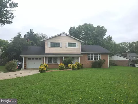 9801 Rosaryville Rd, Marlboro, MD 20772
