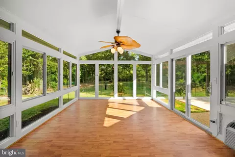 Exterior - 12306 Shadetree Ln, Laurel, MD 20708 photo 5 of 8