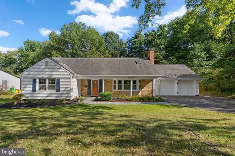 12306 Shadetree Ln, Laurel, MD 20708