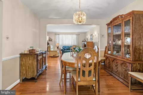 9109 Cheltenham Dr, Brandywine, MD 20613 photo 17
