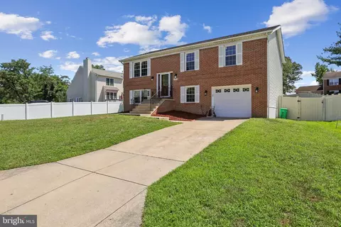6229 Wolverton Ln, Clinton, MD 20735 photo 2